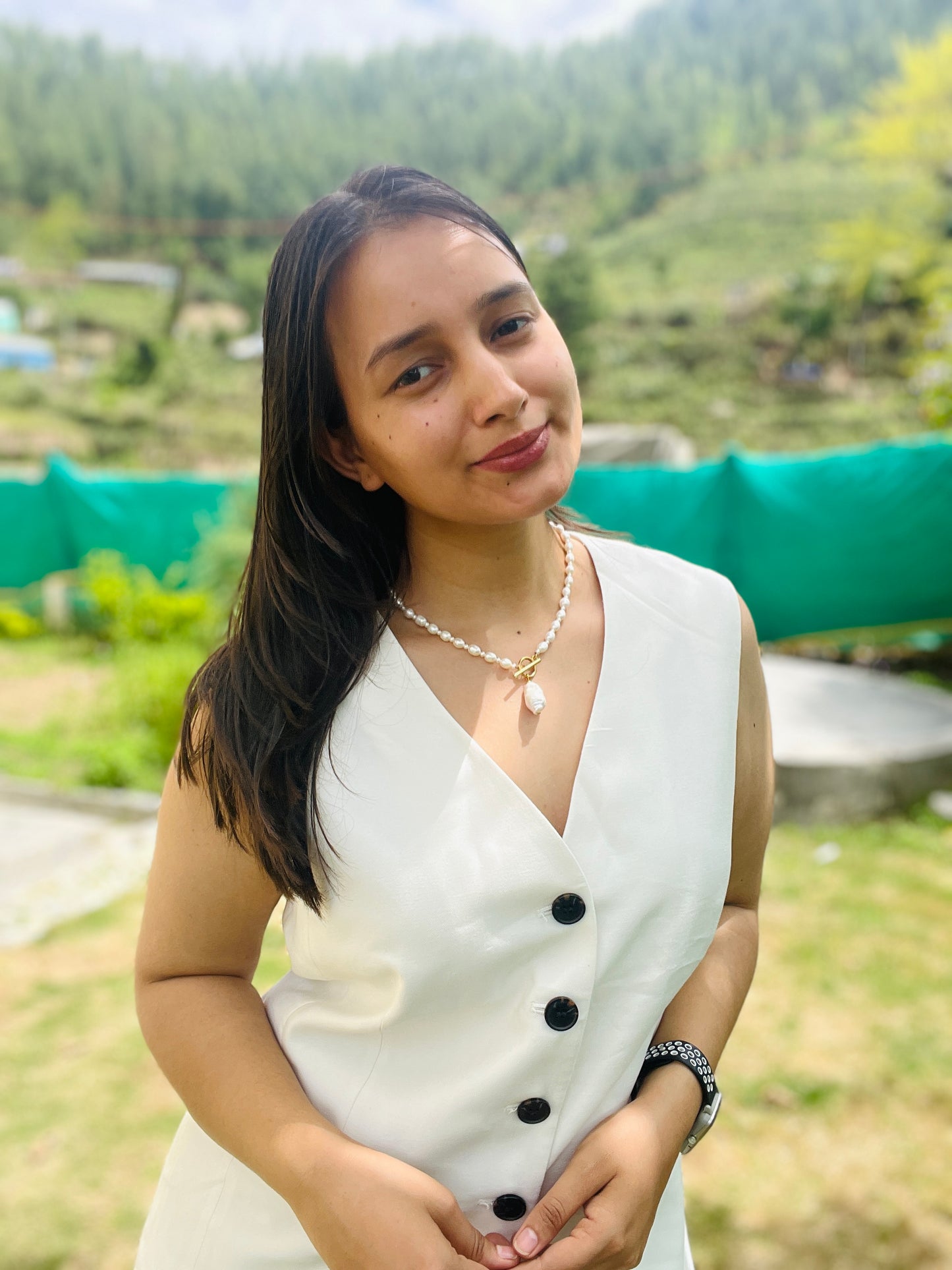 The Clasped Baroque Pearl Necklace
