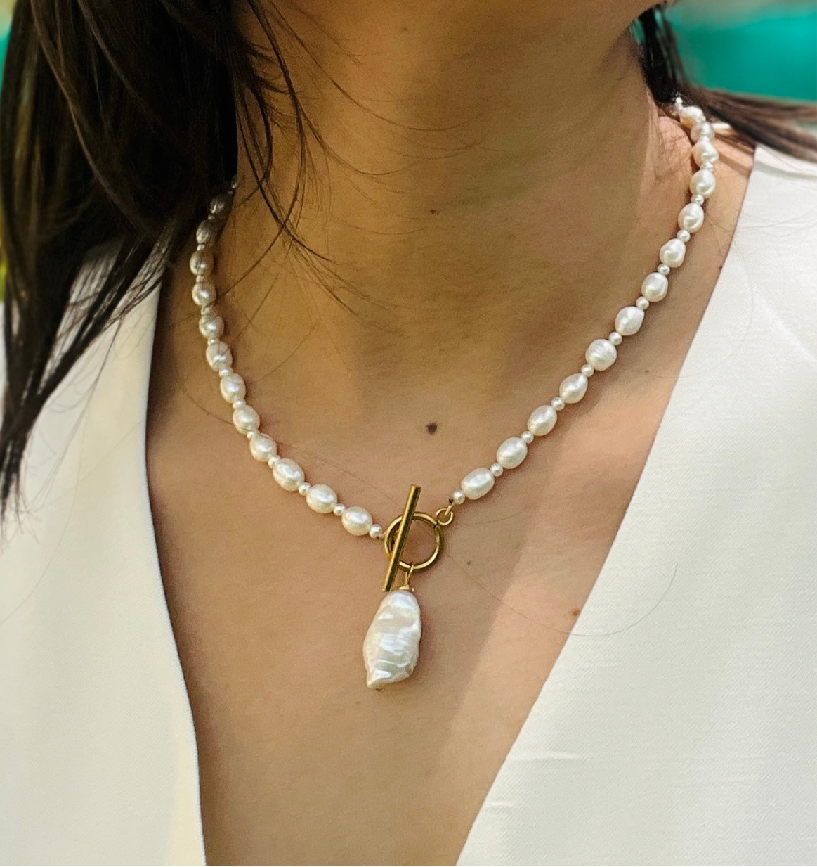 The Clasped Baroque Pearl Necklace