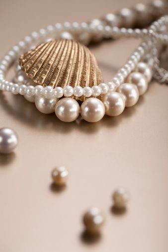 Why to buy pearl Jewellery