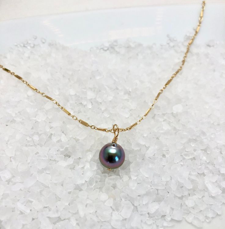 Single Pearl Drop Necklace